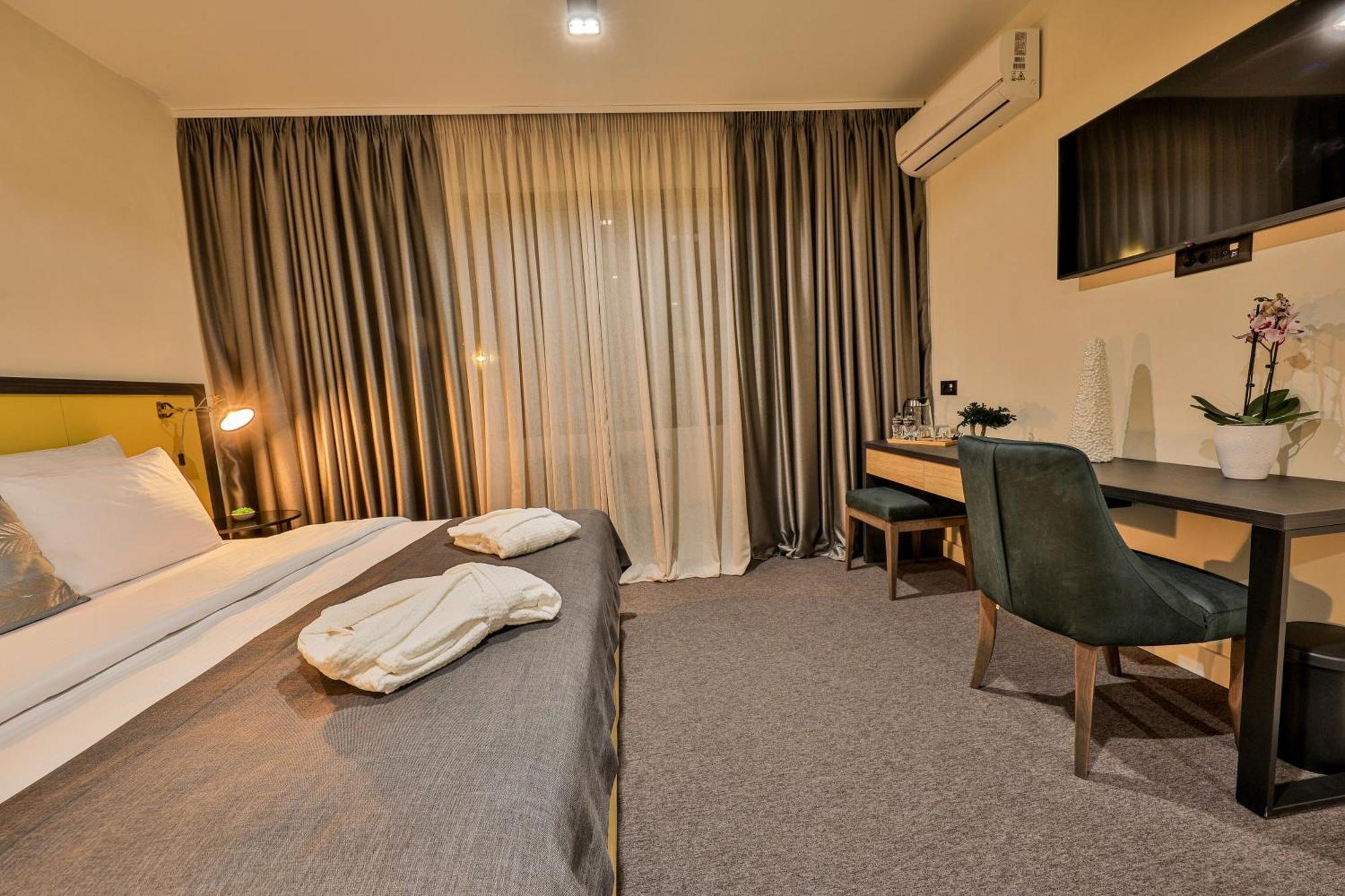 Hotel Botanica بلغراد الغرفة الصورة