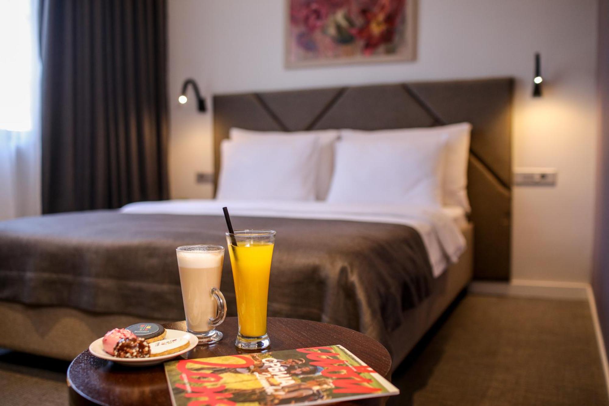 Hotel Botanica بلغراد المظهر الخارجي الصورة